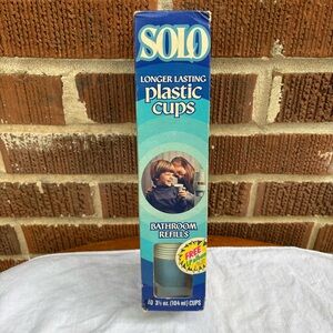 80-pack Solo Cups 3.5 oz size Refills for bathroom dispensers 1960’s Sealed
